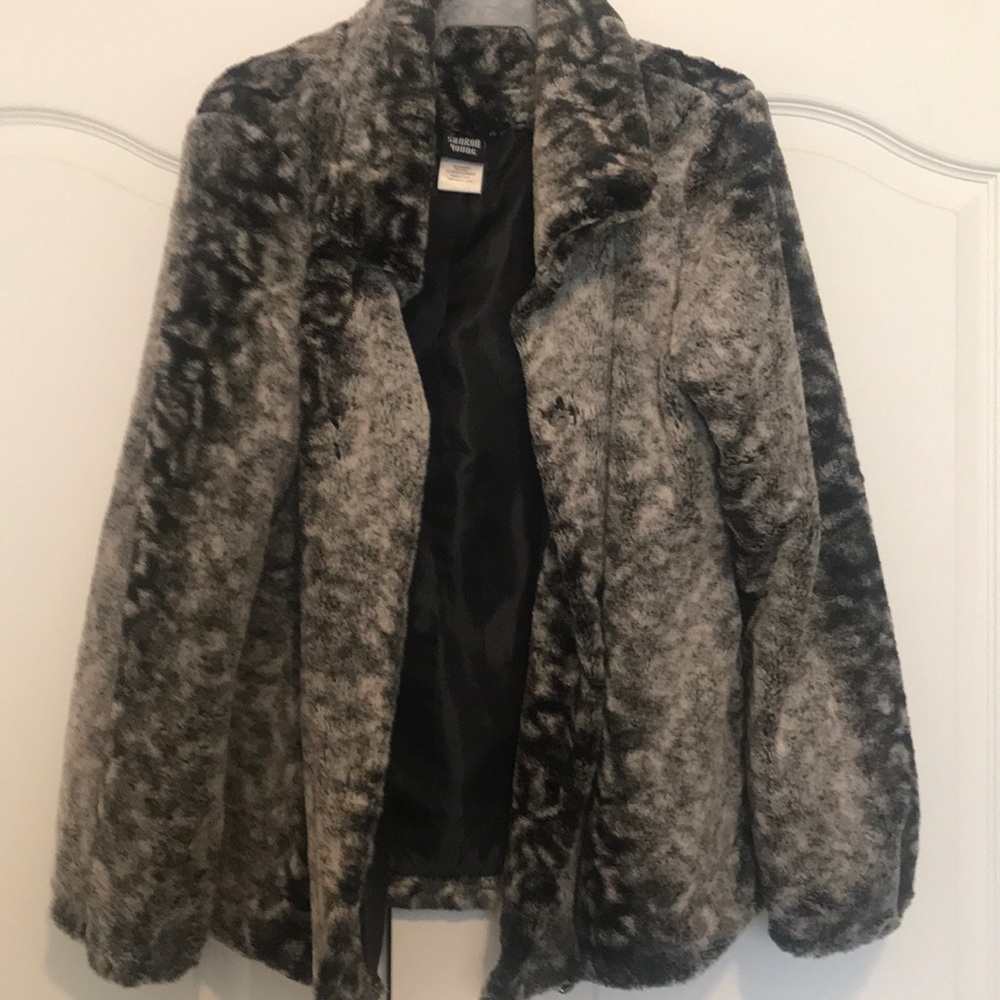 Fur coat